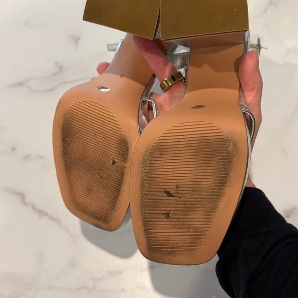 Silver Strappy Women's platform Heels size 8 party wedding 4 inch heel - Picture 5 of 8